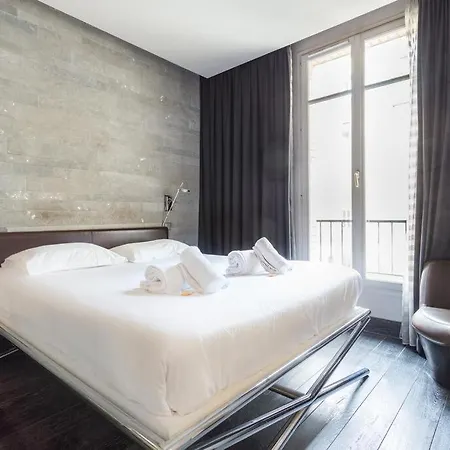 Cmg * Paris